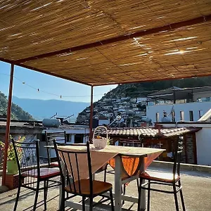 Apartament Jemin, Berat